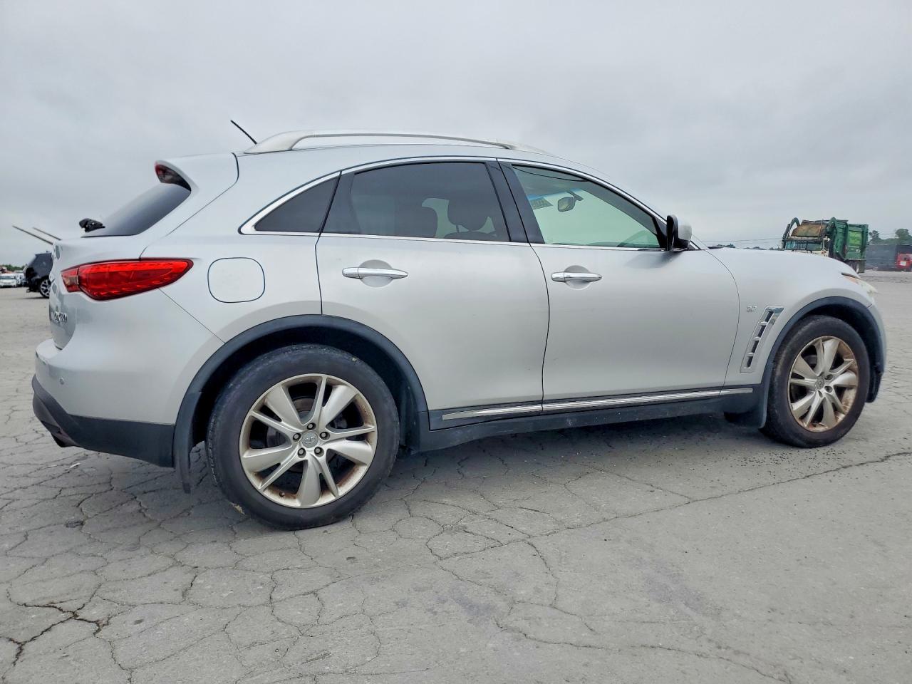 INFINITI Qx Base