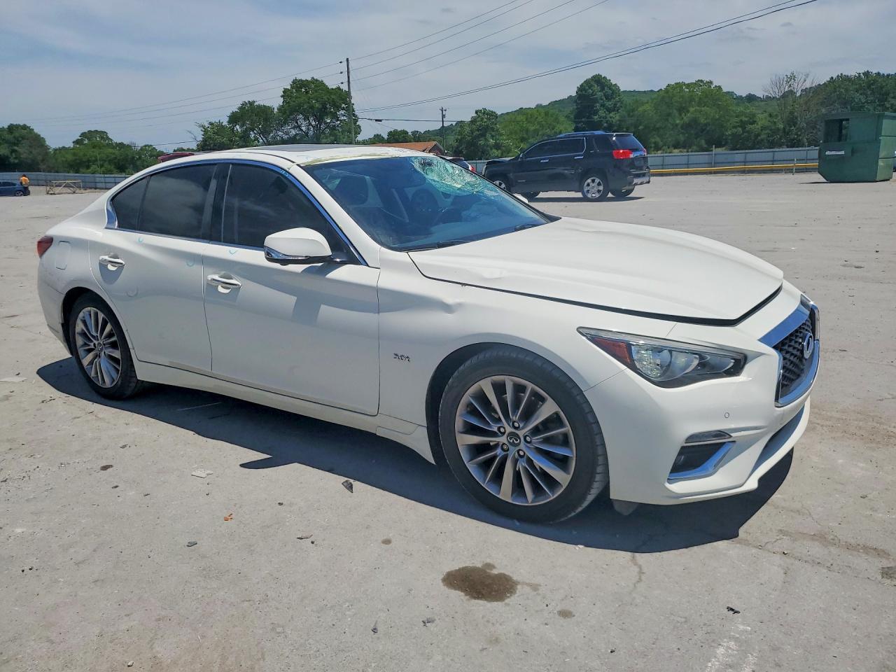 INFINITI Q50 3.0t L 3.0t Luxe