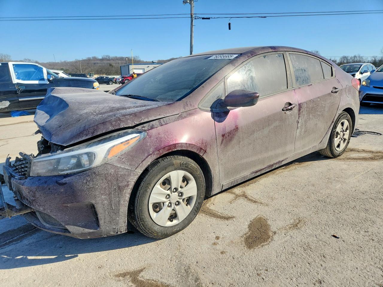 Salvage Kia Forte Image