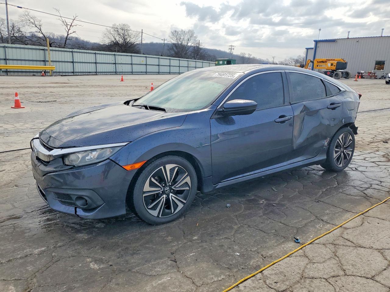 Salvage Honda Civic Image