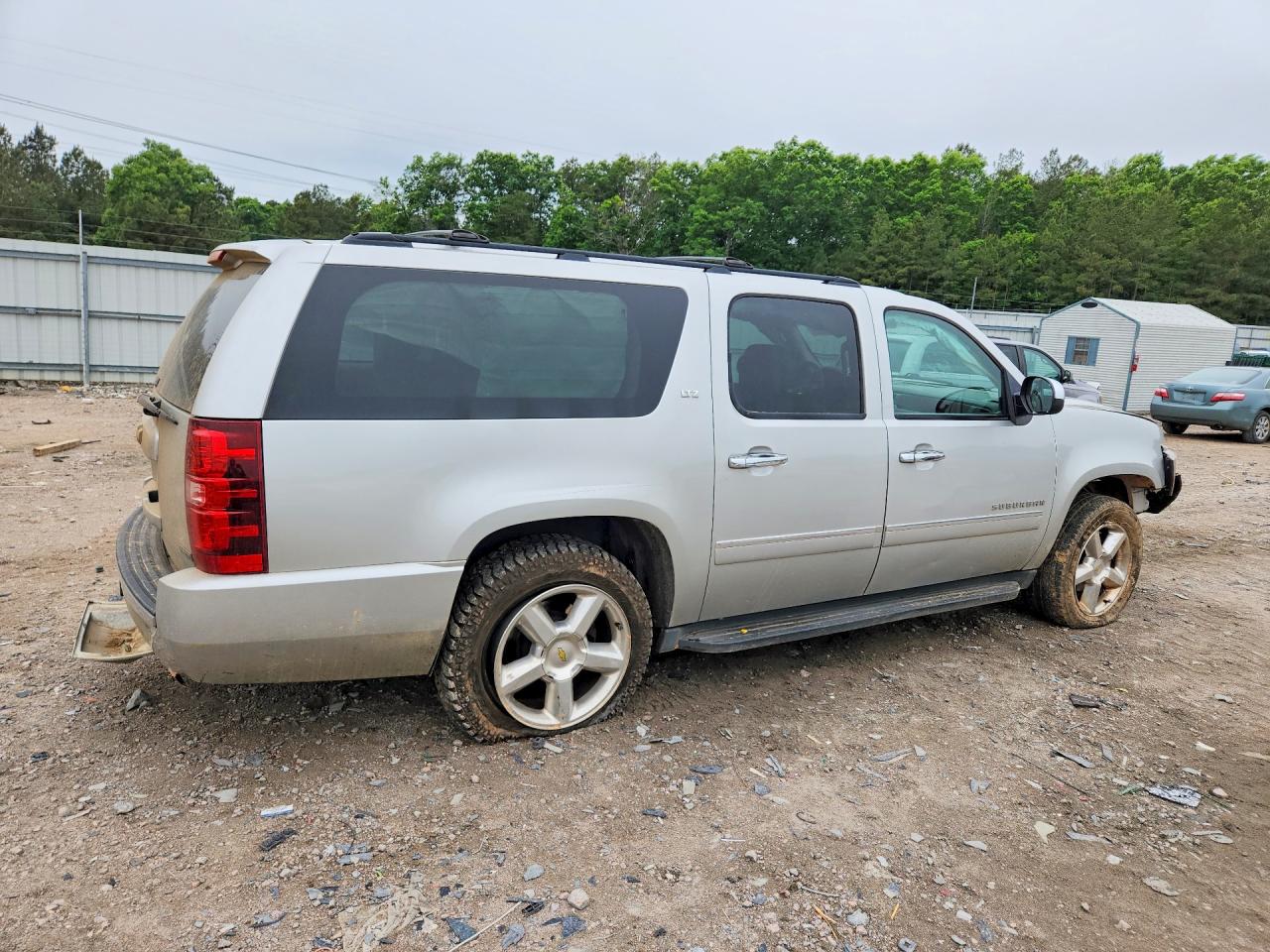 Chevrolet Suburban K1500 Ltz