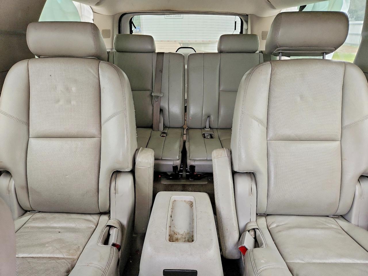 Chevrolet Suburban K1500 Ltz