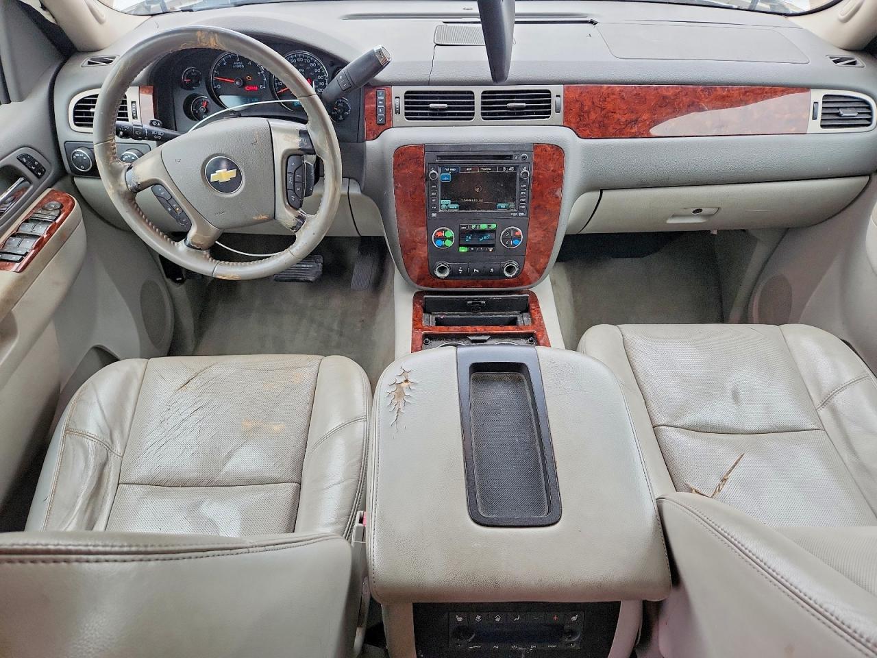 Chevrolet Suburban K1500 Ltz