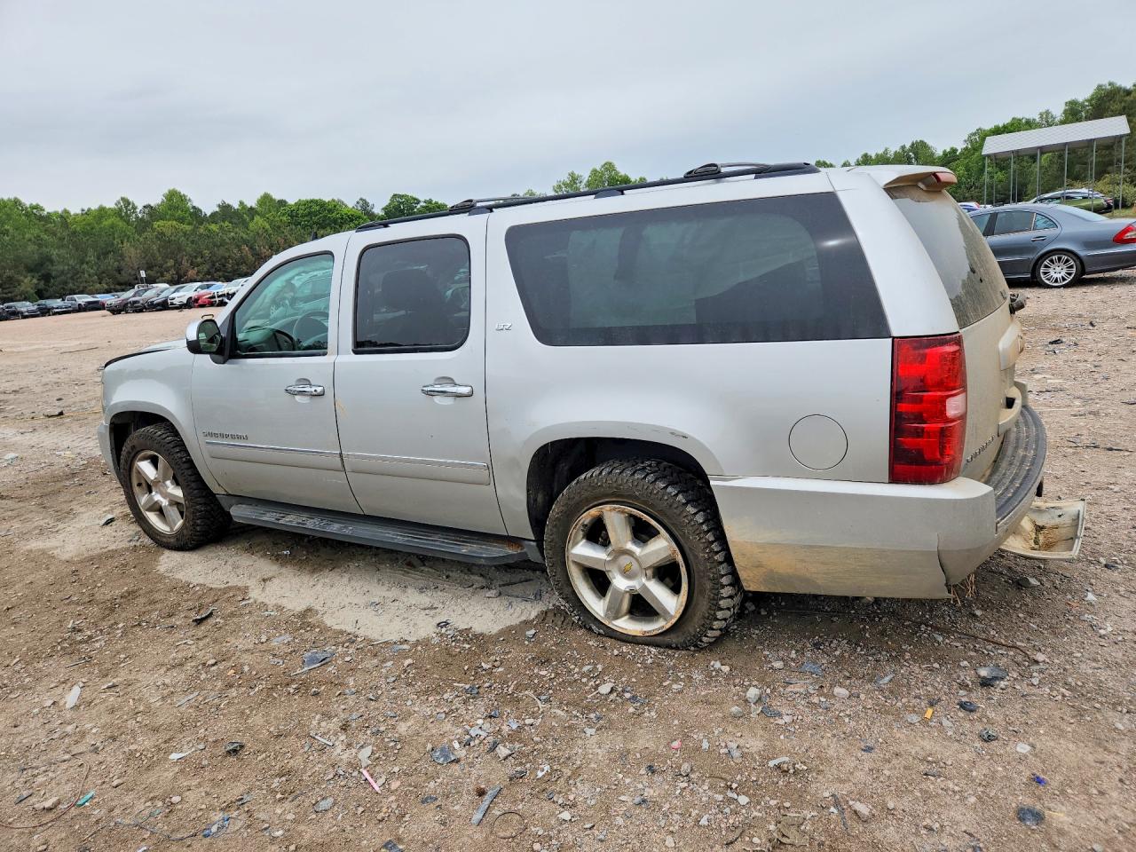 Chevrolet Suburban K1500 Ltz
