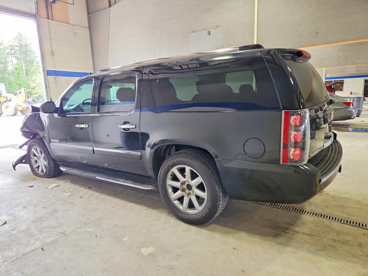 GMC Yukon Denali