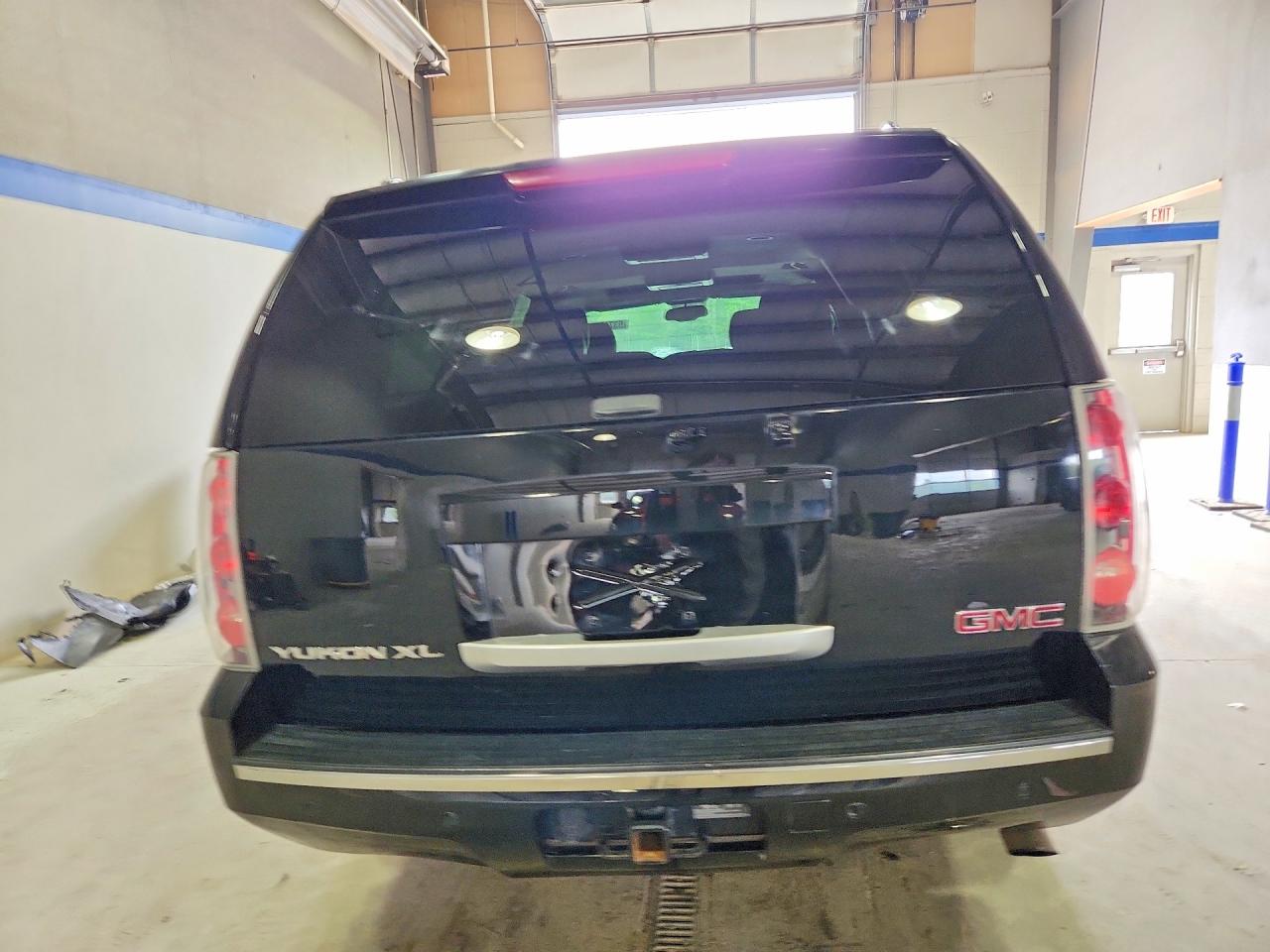 GMC Yukon Denali