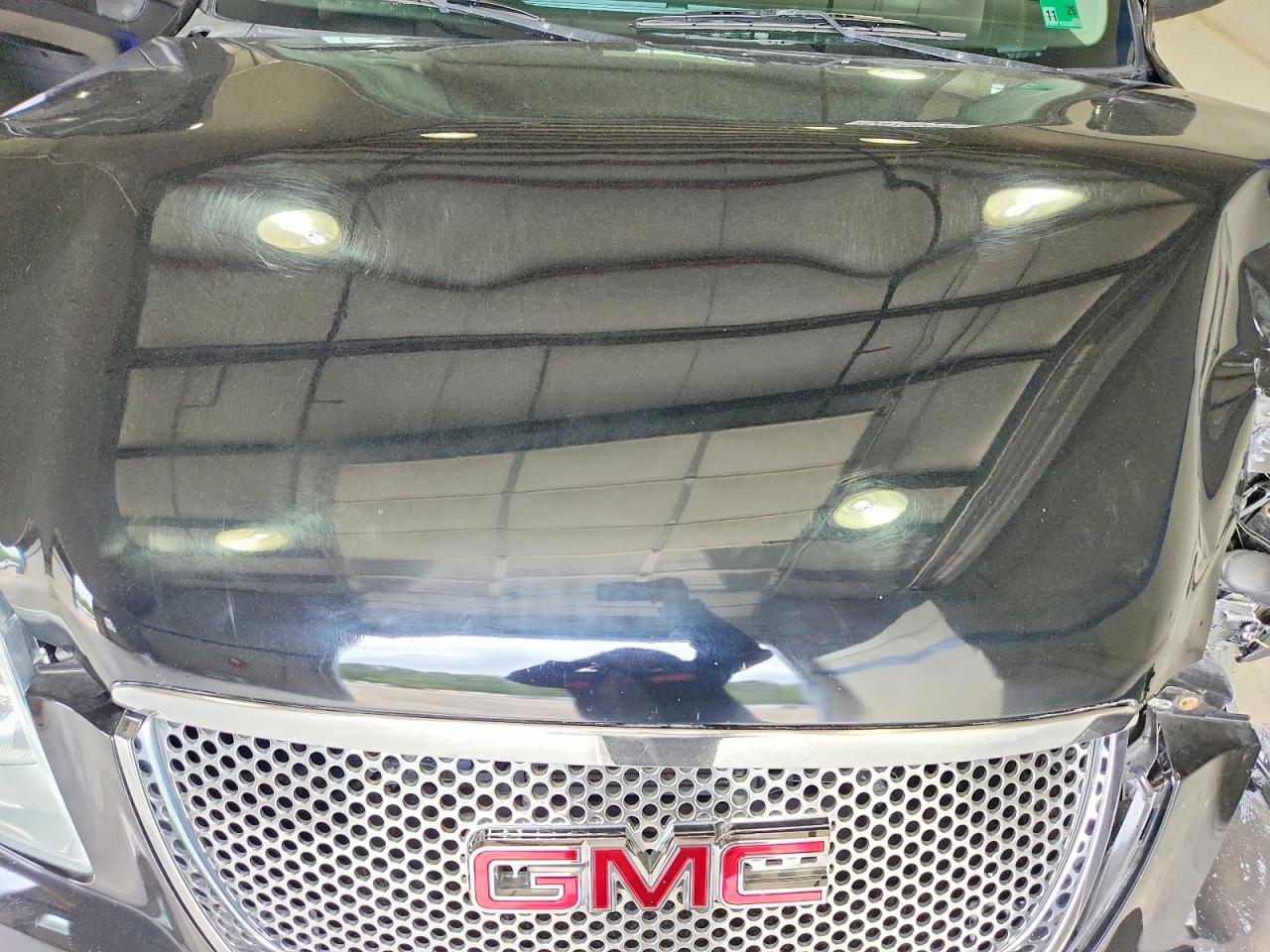 GMC Yukon Denali