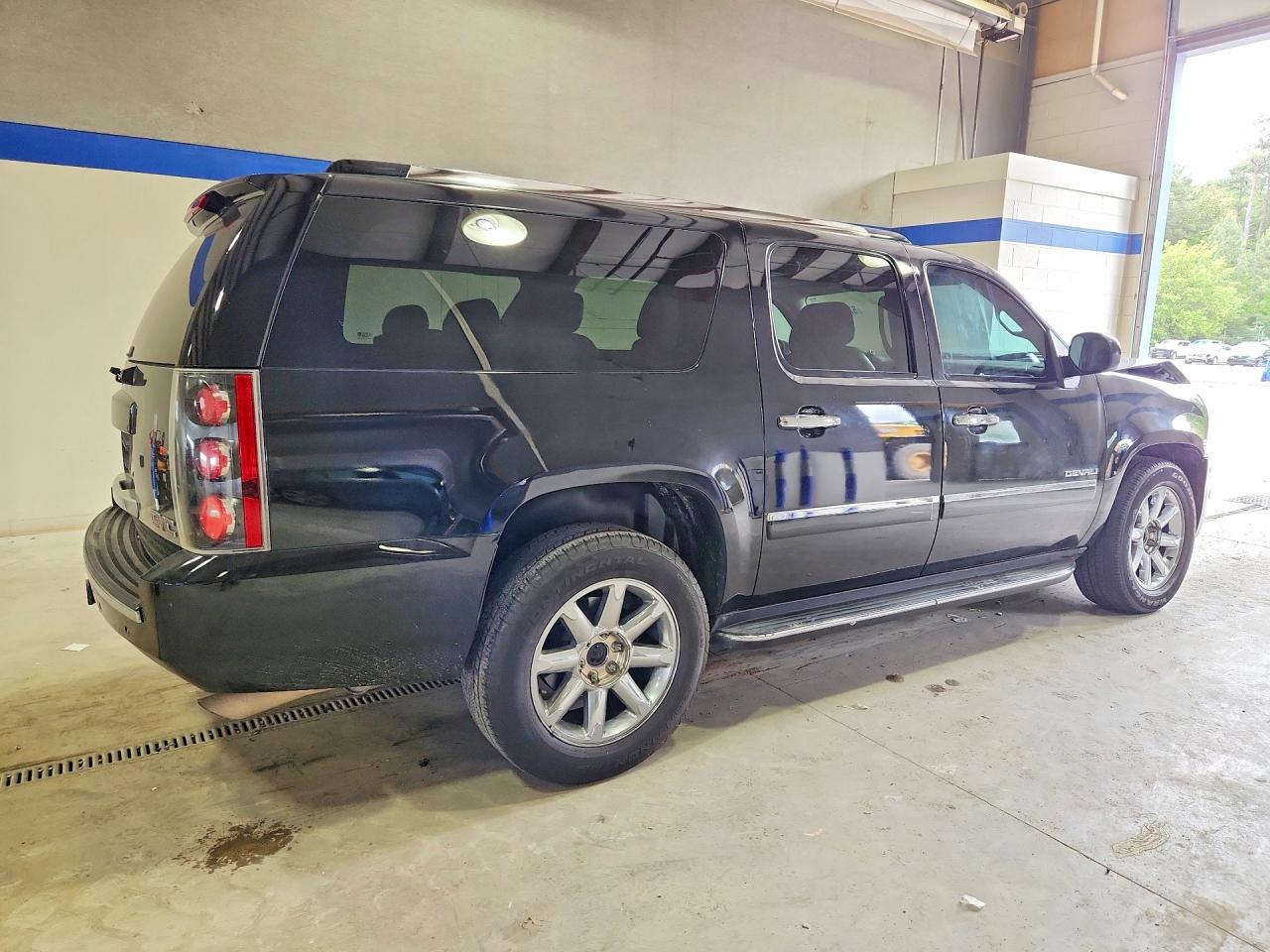 GMC Yukon Denali