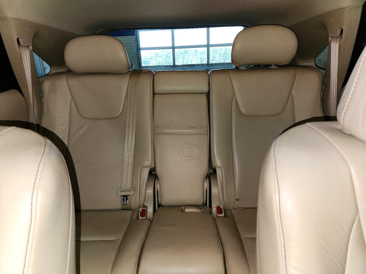 Lexus RX Base