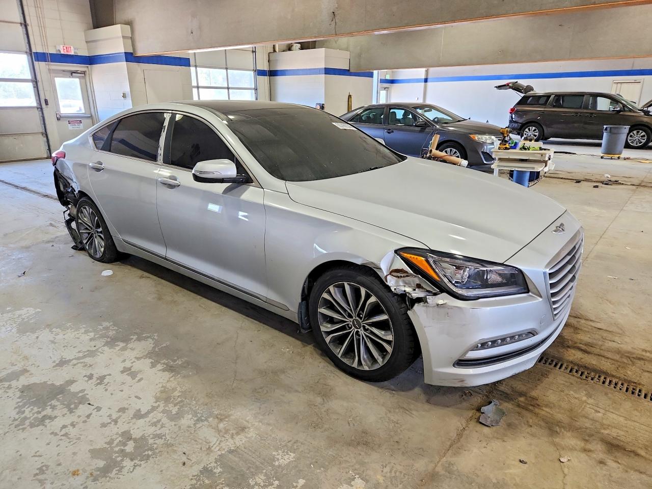 Hyundai Genesis 3.8l