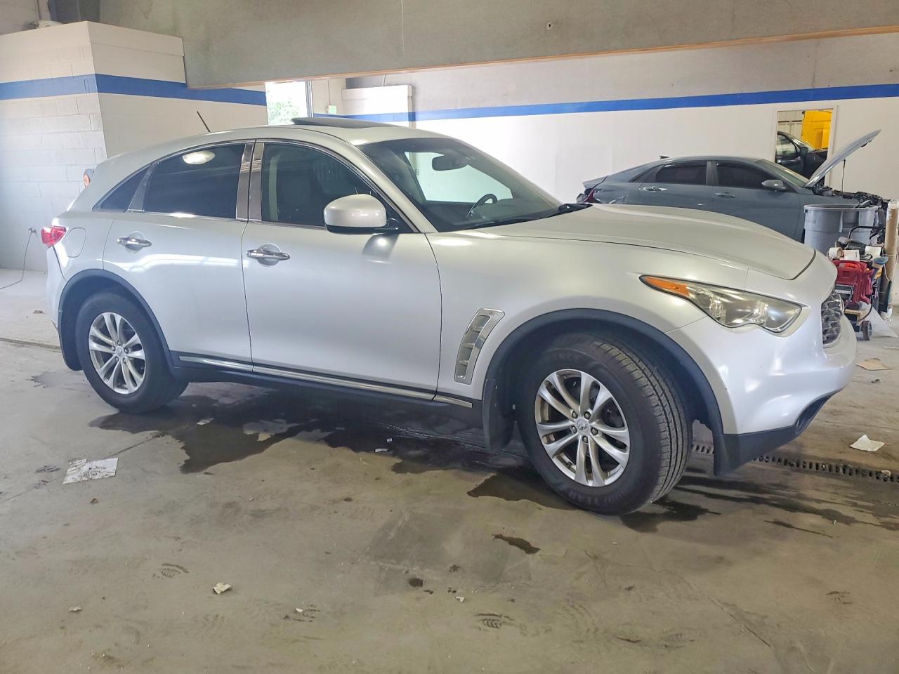 INFINITI Fx Base