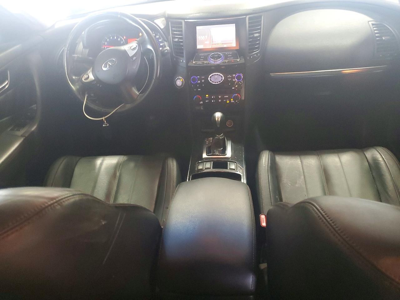 INFINITI Fx Base