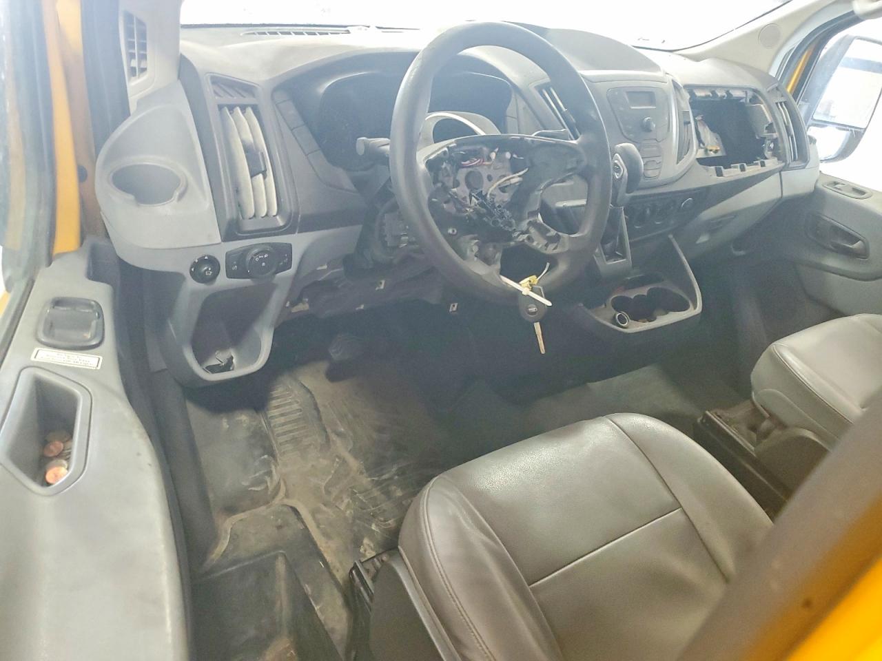 Ford Transit T-250