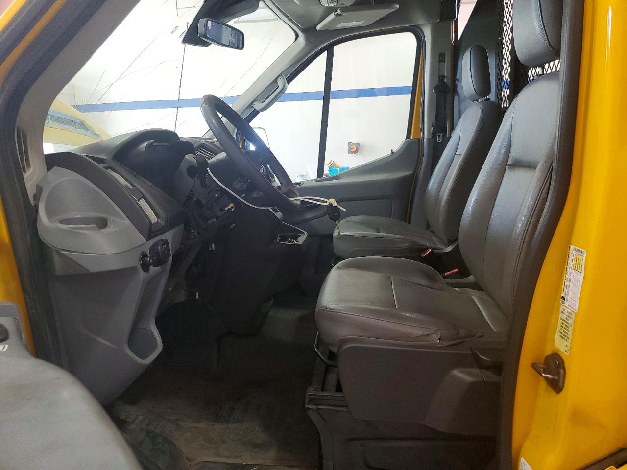 Ford Transit T-250