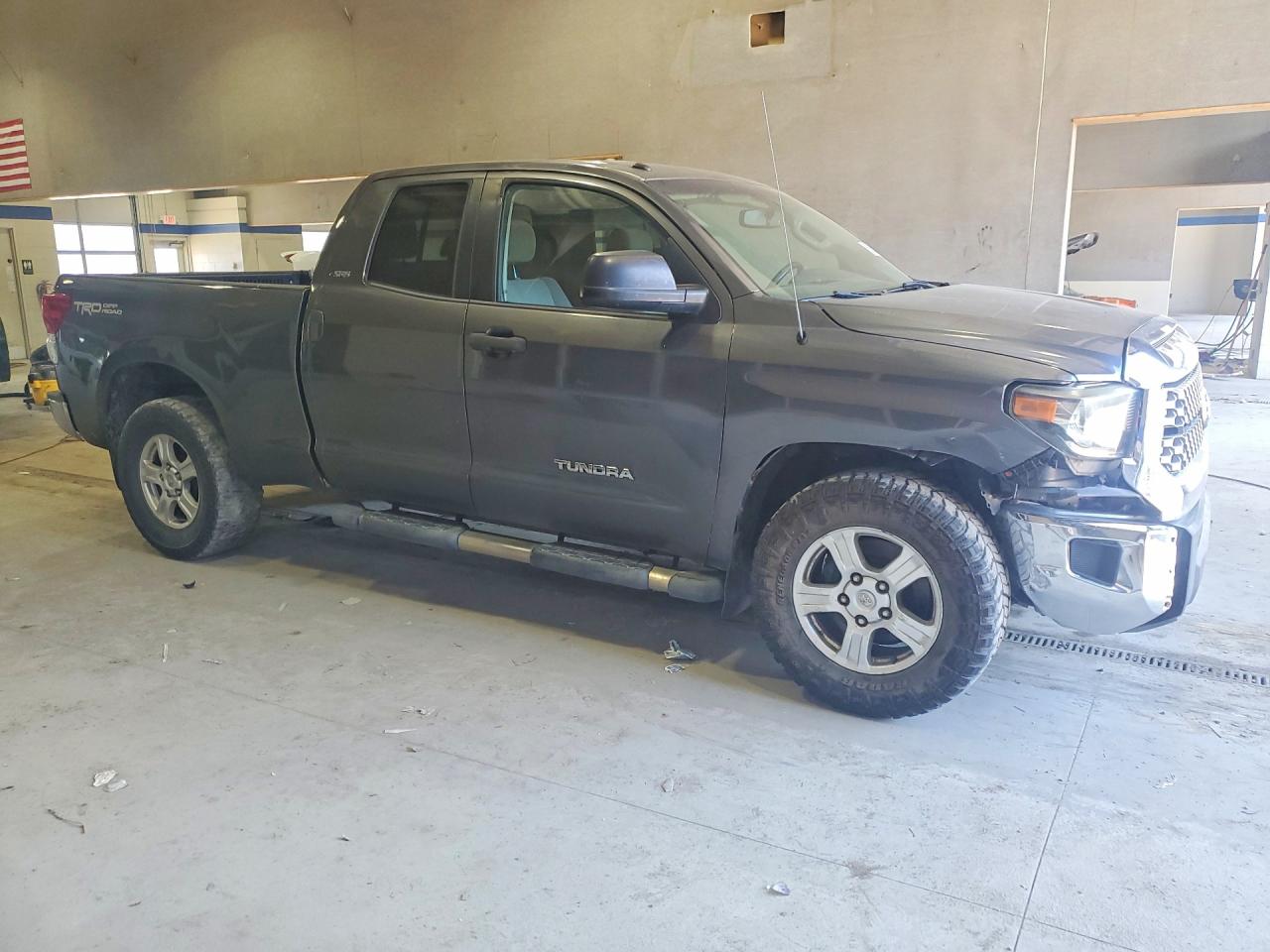 Toyota Tundra Double Cab Sr5