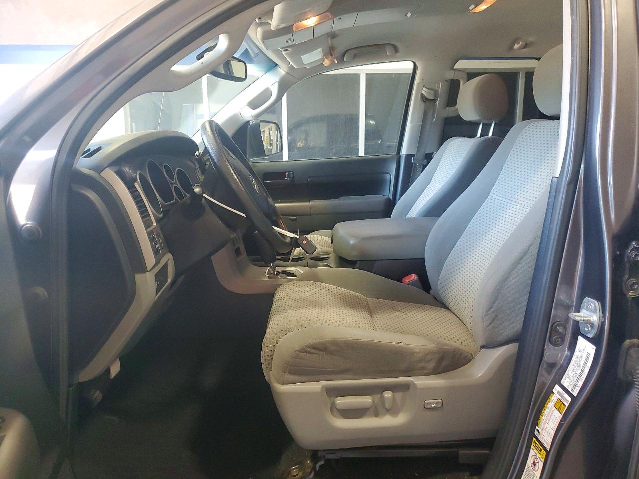 Toyota Tundra Double Cab Sr5