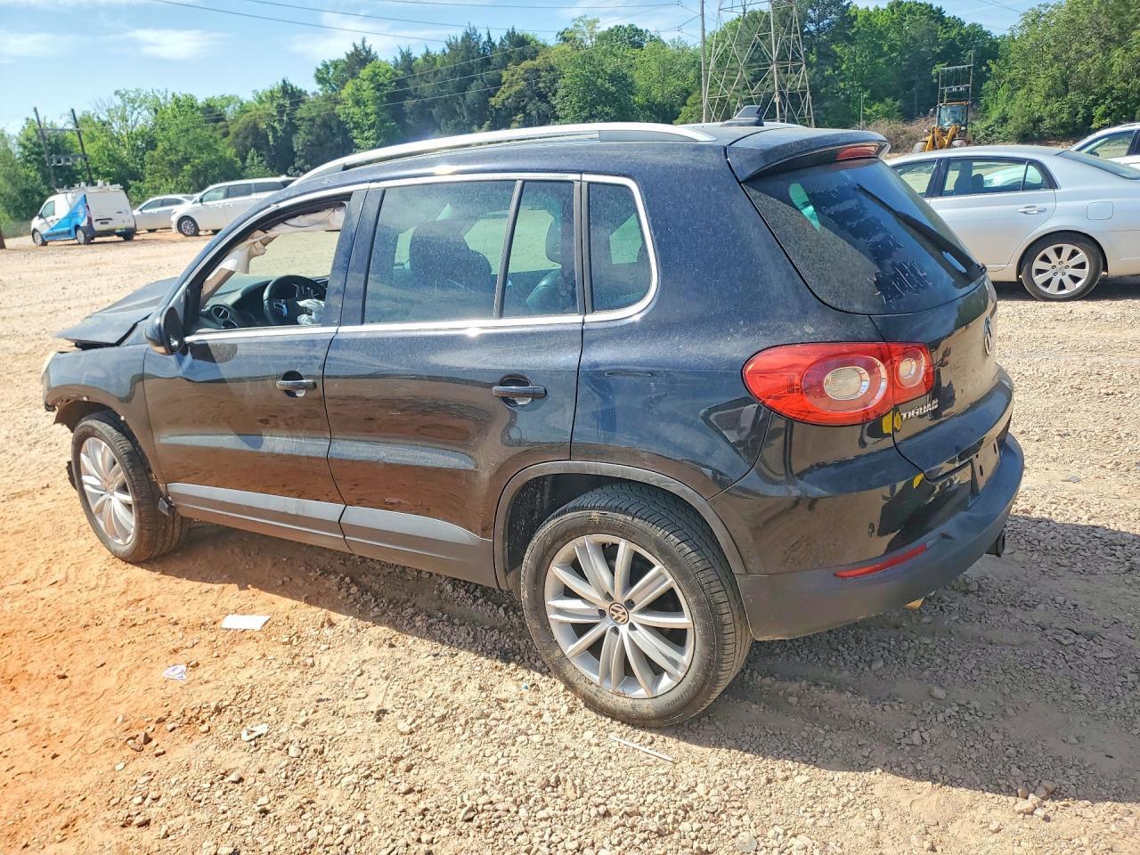 Volkswagen Tiguan S