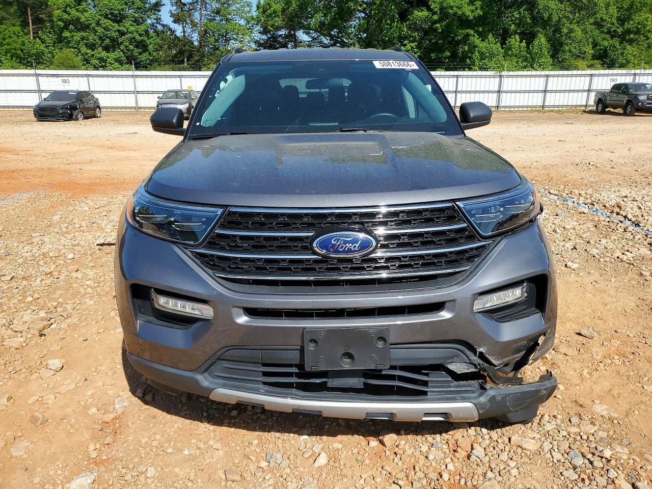 Ford Explorer Xlt