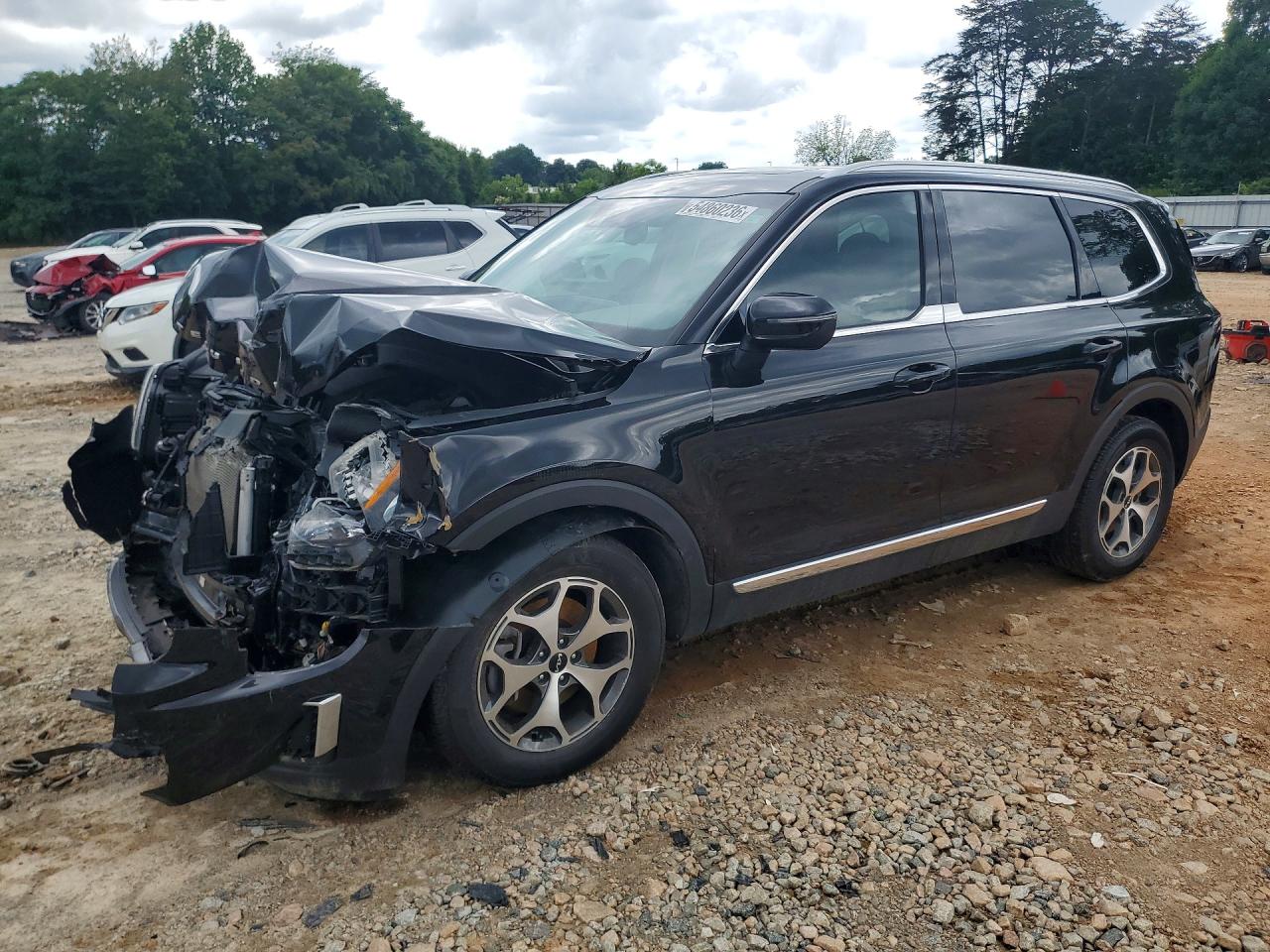 Salvage Kia Telluride Image
