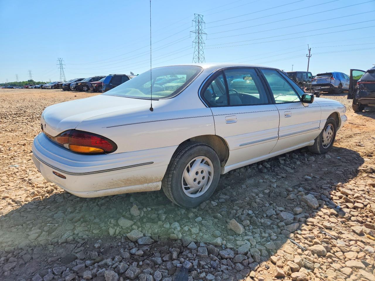 Pontiac Bonneville Se