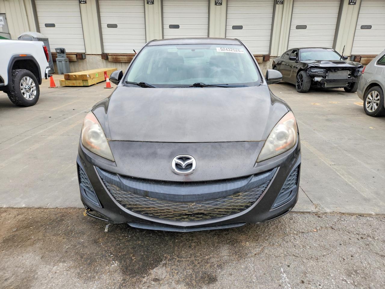 Mazda 3 I