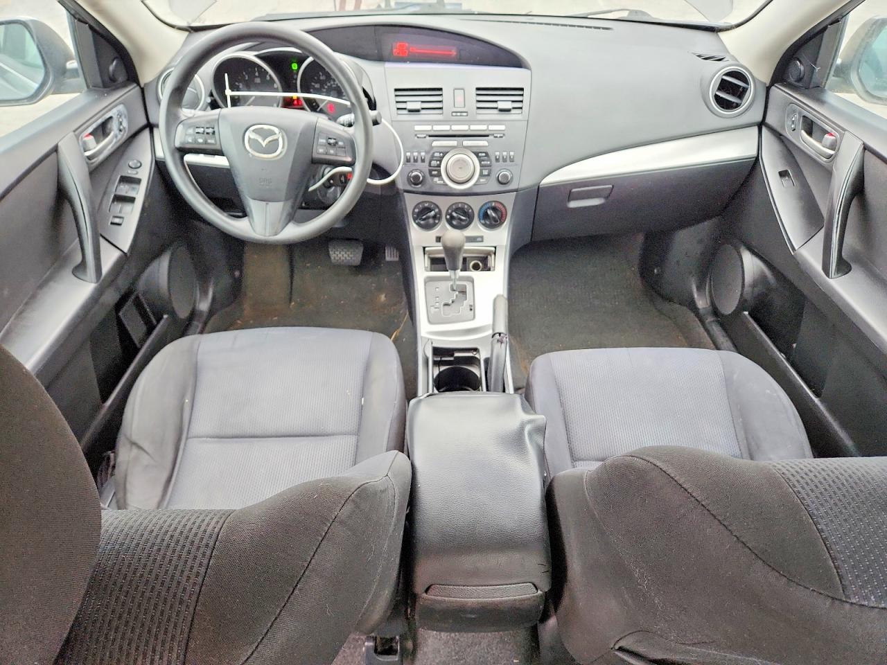 Mazda 3 I