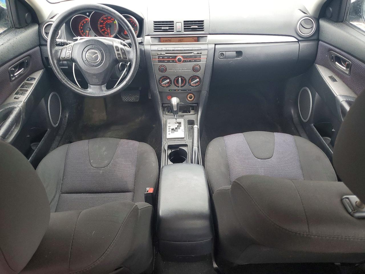 Mazda Mazda3 S