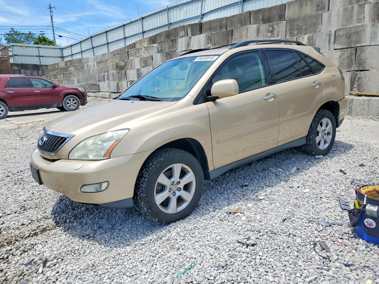 Salvage Lexus RX Image
