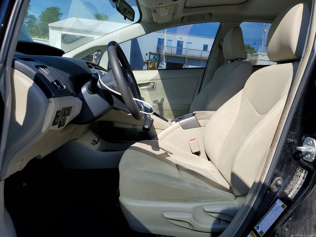 Toyota Prius Three