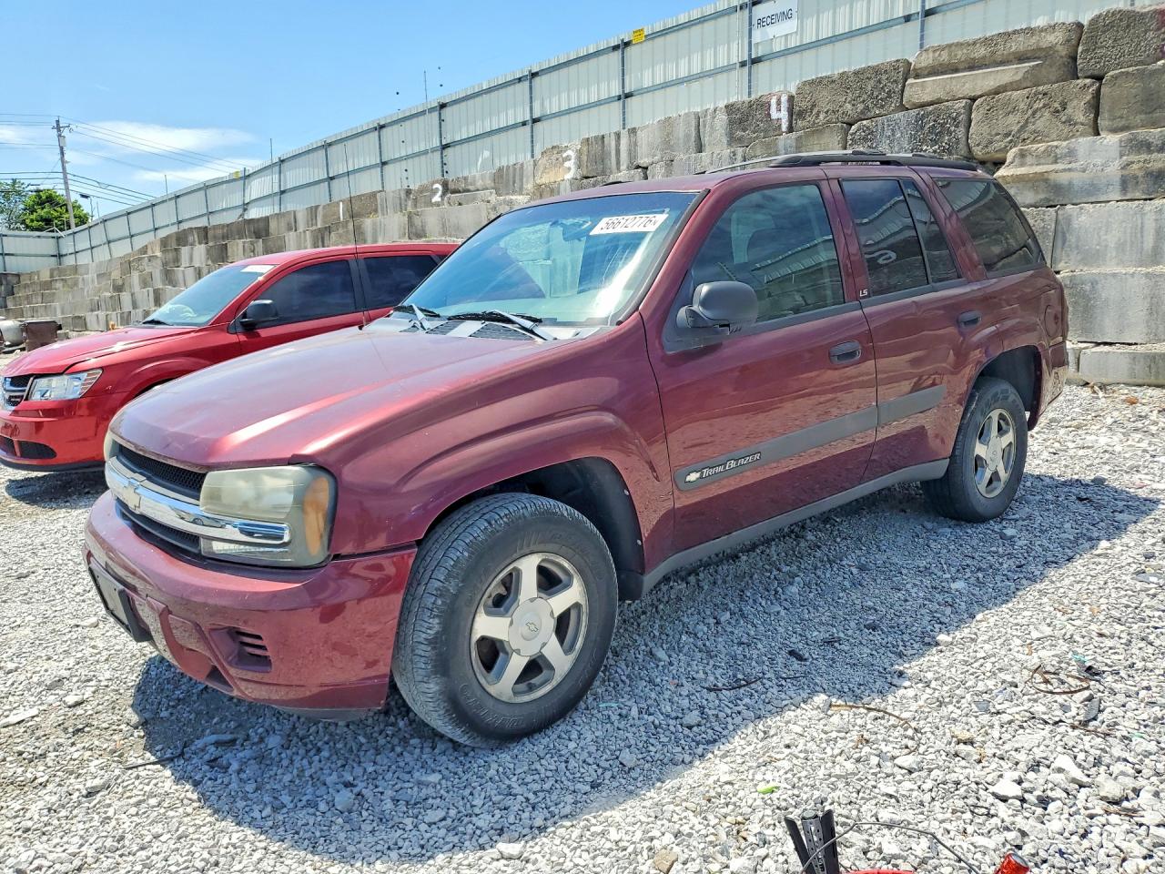 Salvage Chevrolet Trailblazer Image