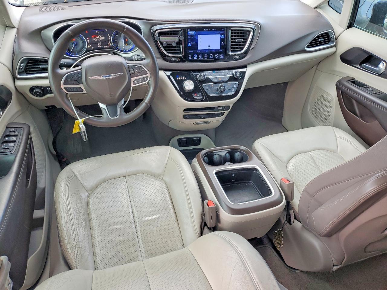 Chrysler Pacifica Touring L Plus