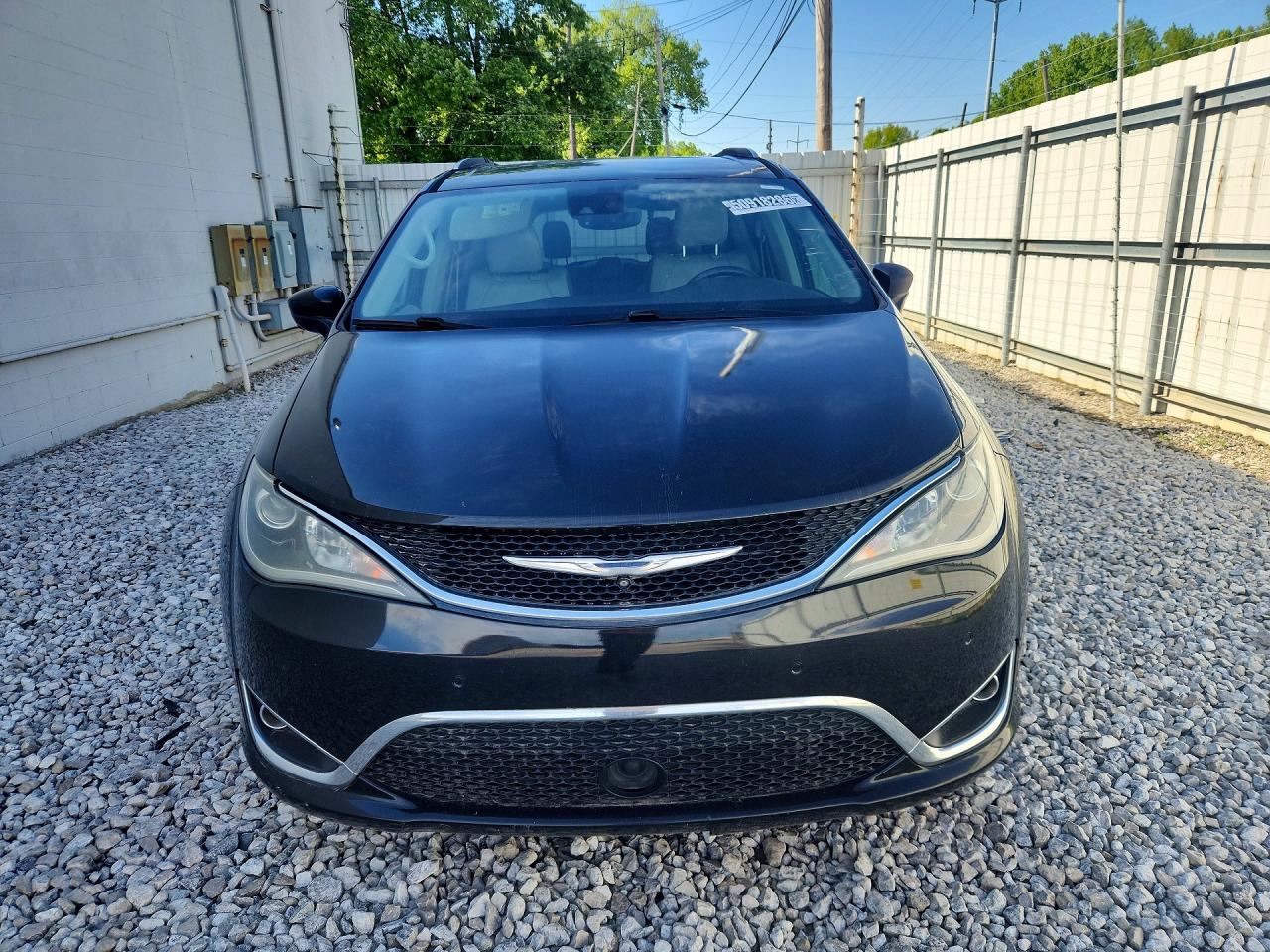 Chrysler Pacifica Touring L Plus
