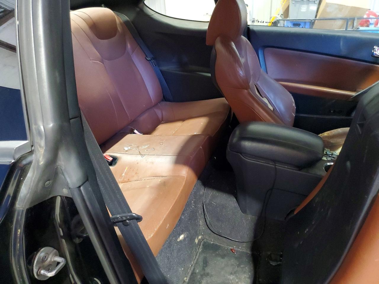 Hyundai Genesis 3.8l
