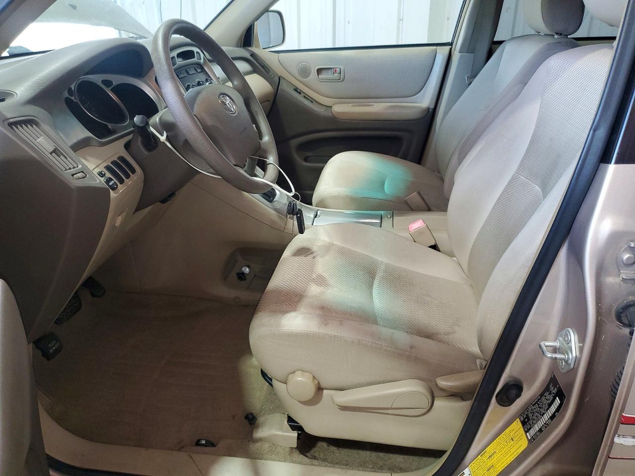 Toyota Highlander Base