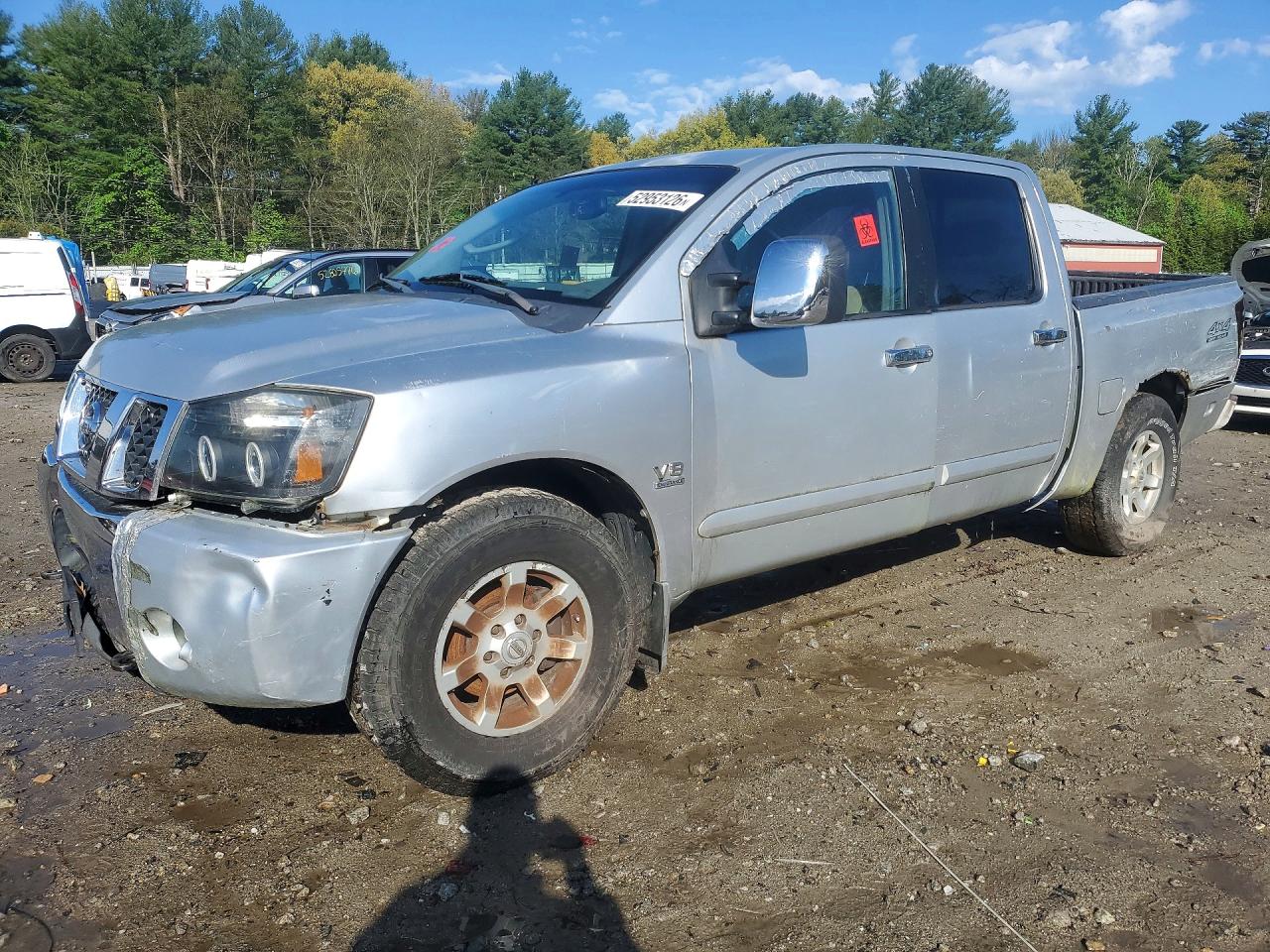 Salvage Nissan Titan Image