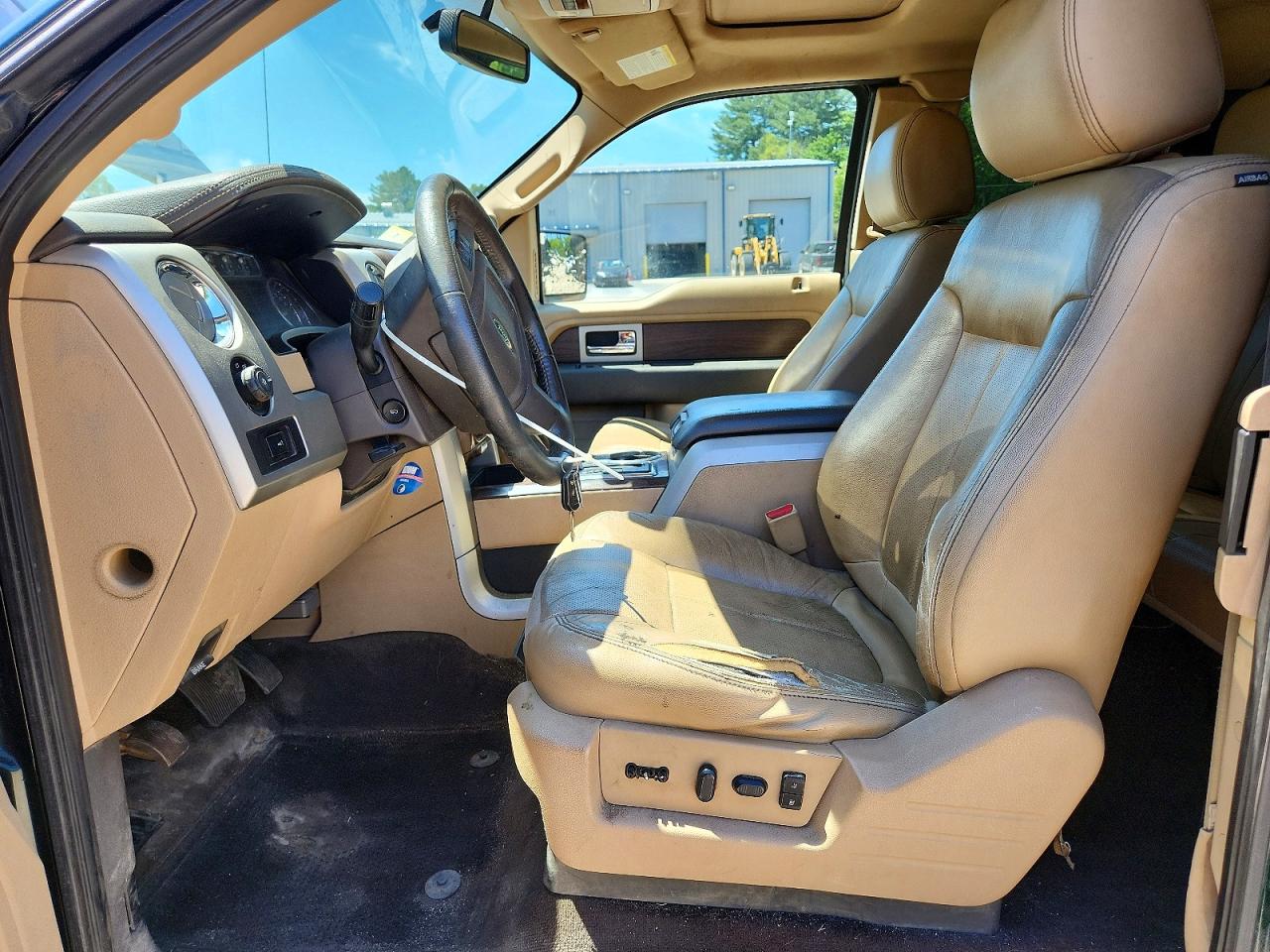 Ford F-150 Super Cab