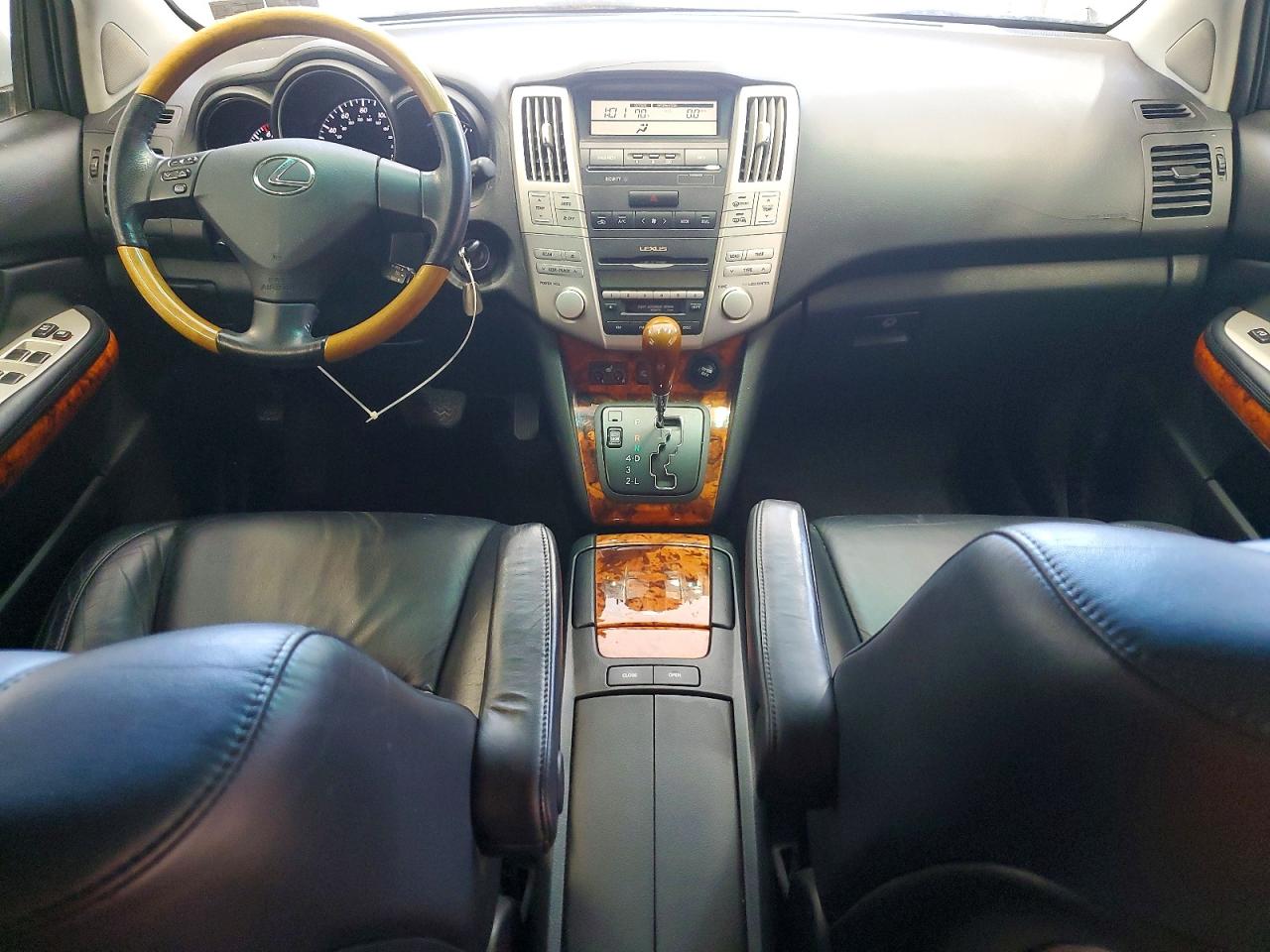 Lexus RX 330