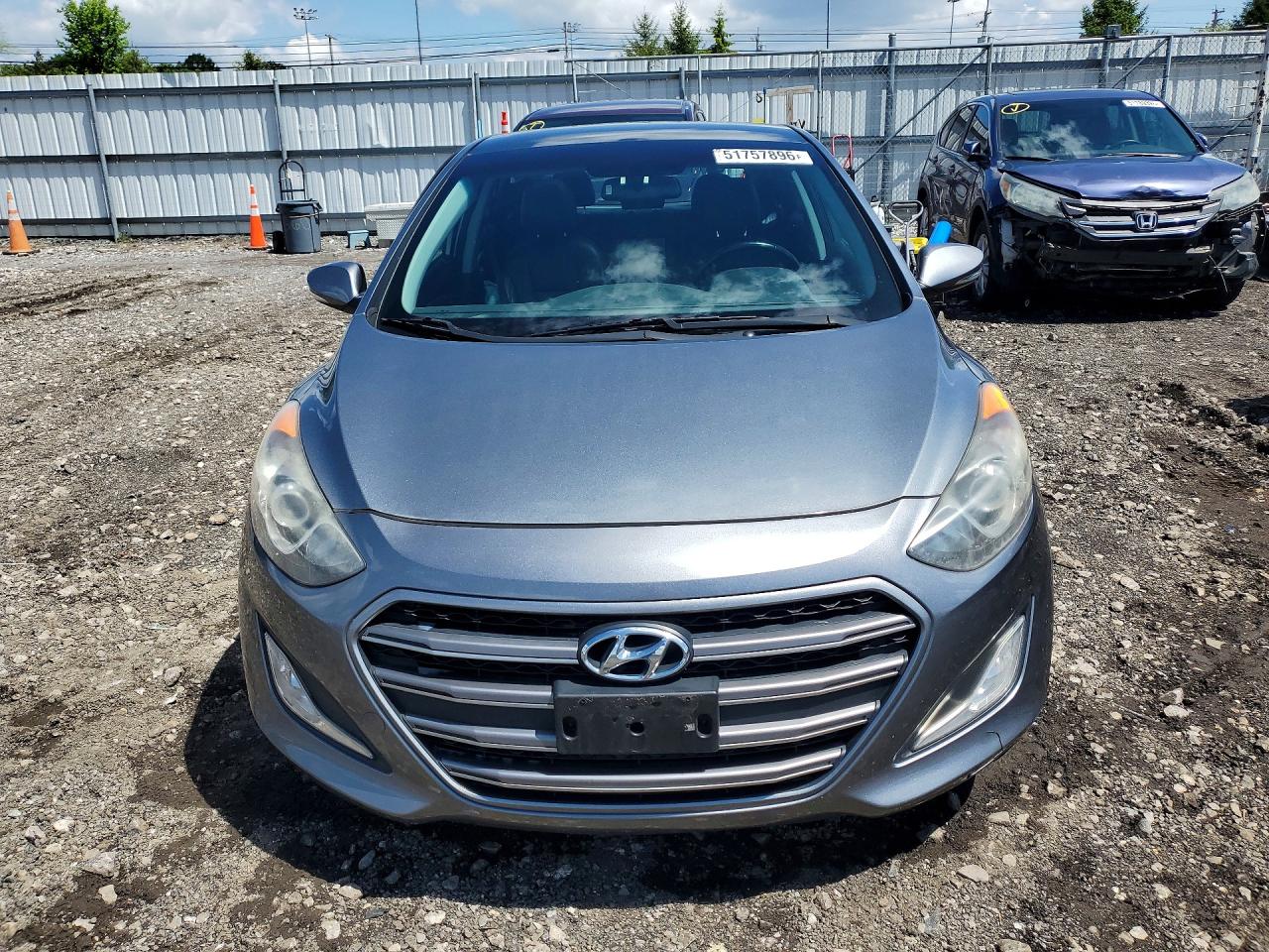 Hyundai ELANTRA Base