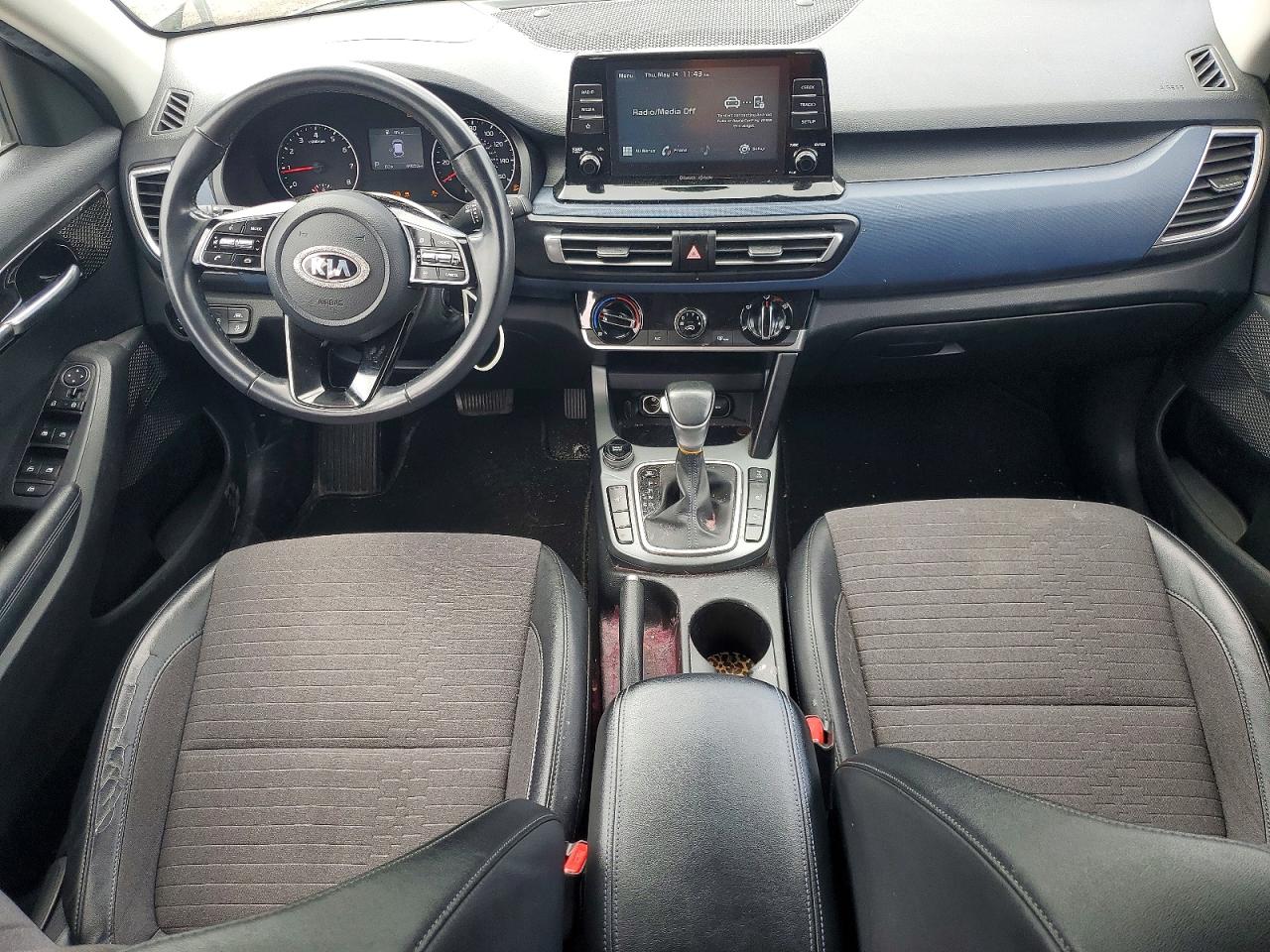 Kia Seltos S