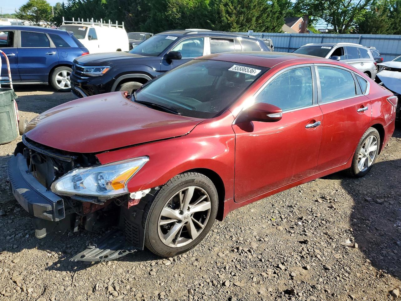 Salvage Nissan Altima Image