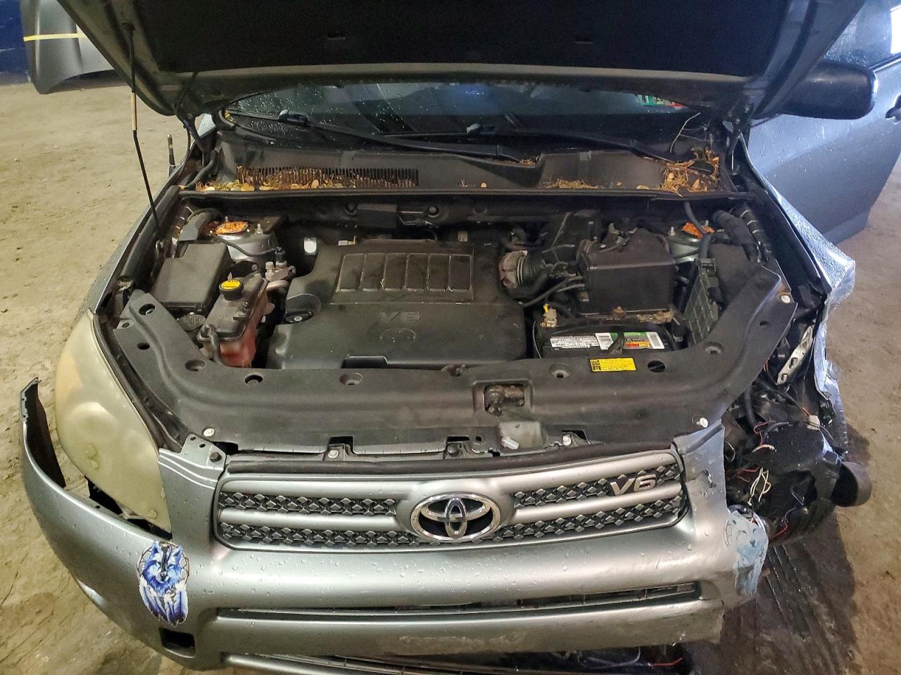Toyota RAV4 Base