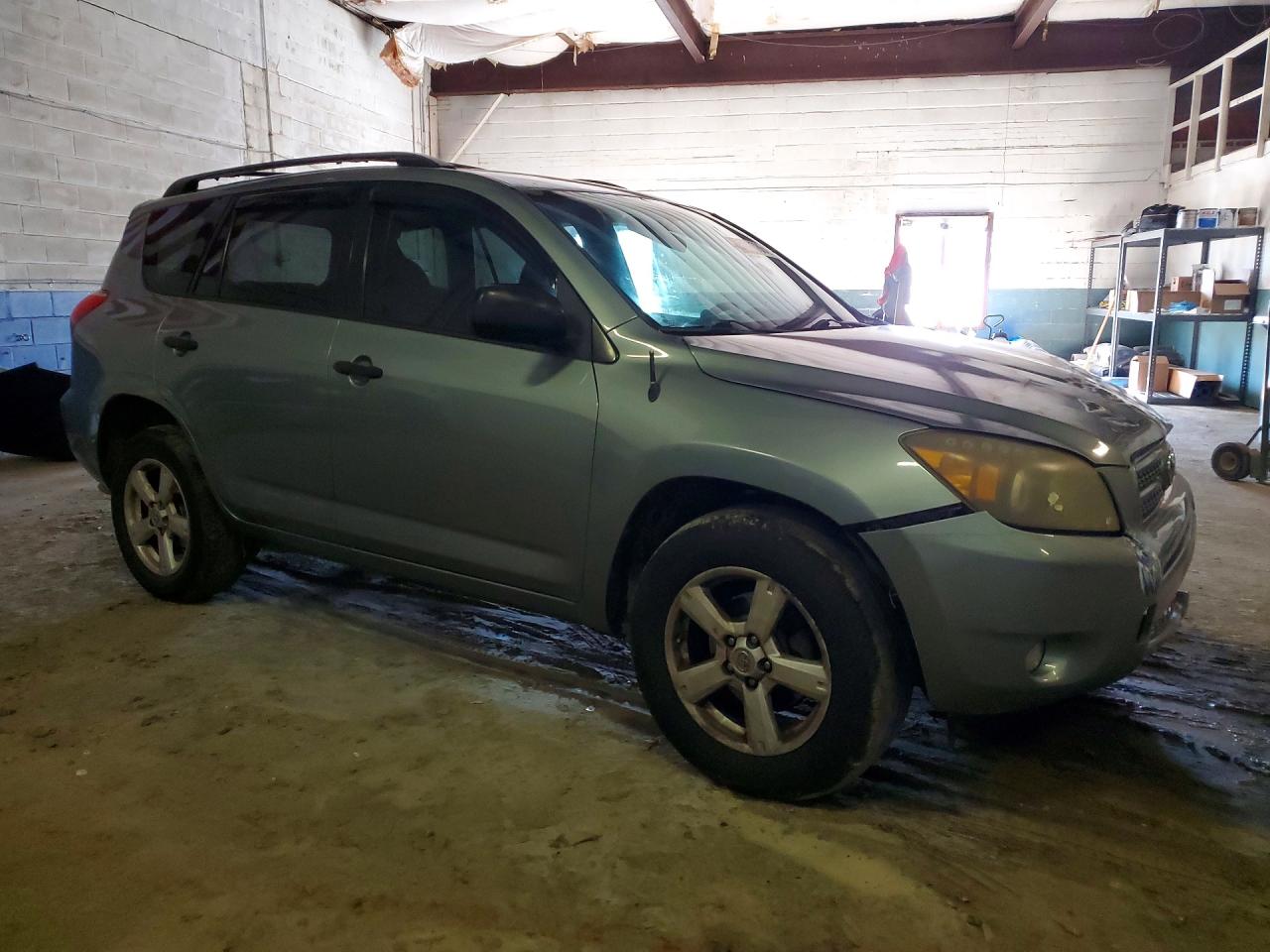 Toyota RAV4 Base