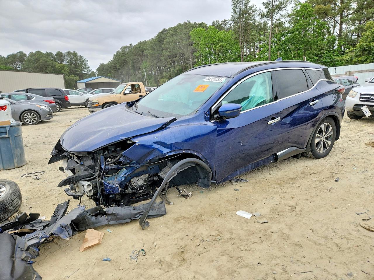 Salvage Nissan Murano Image