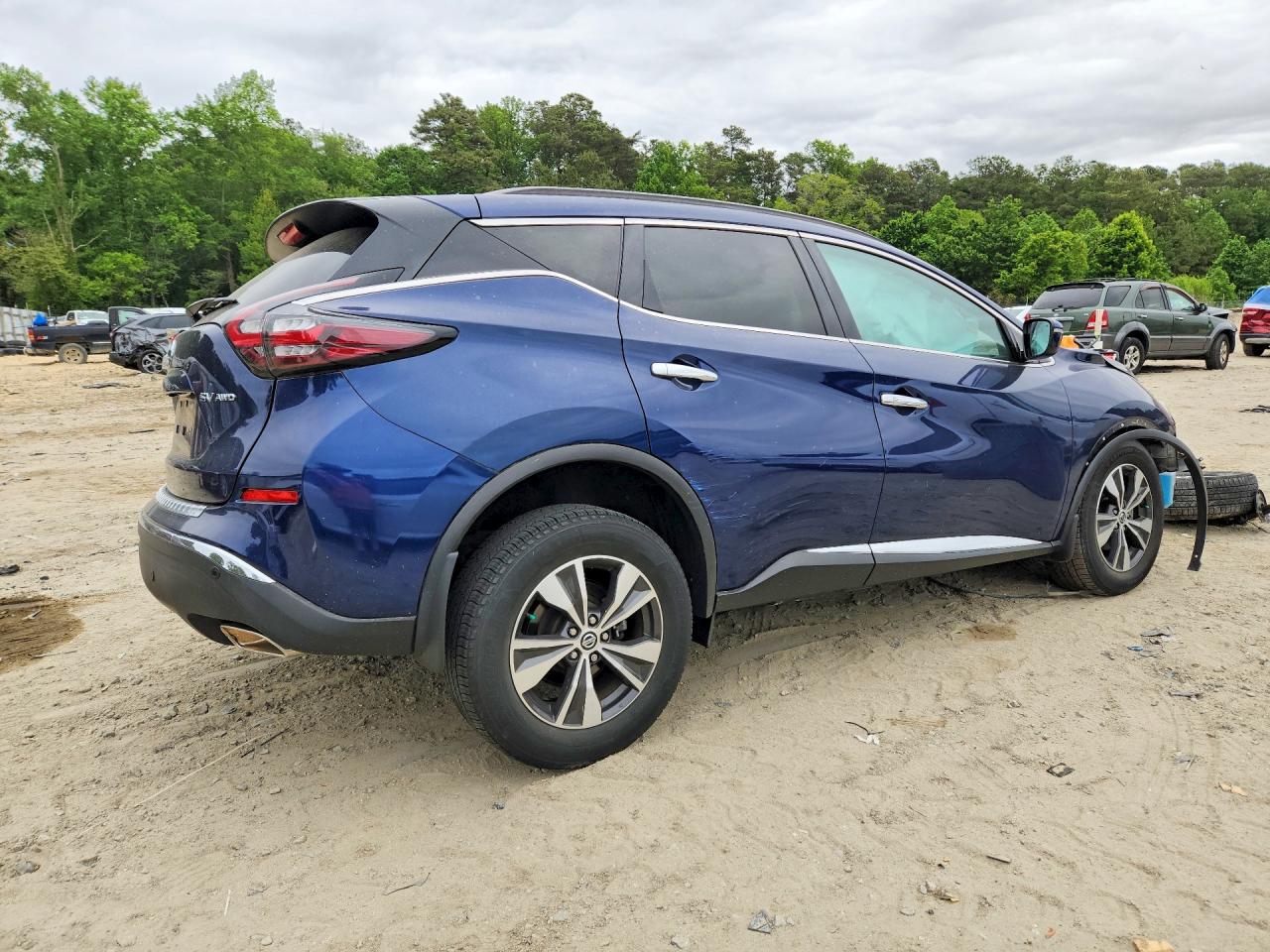 Nissan Murano Sv