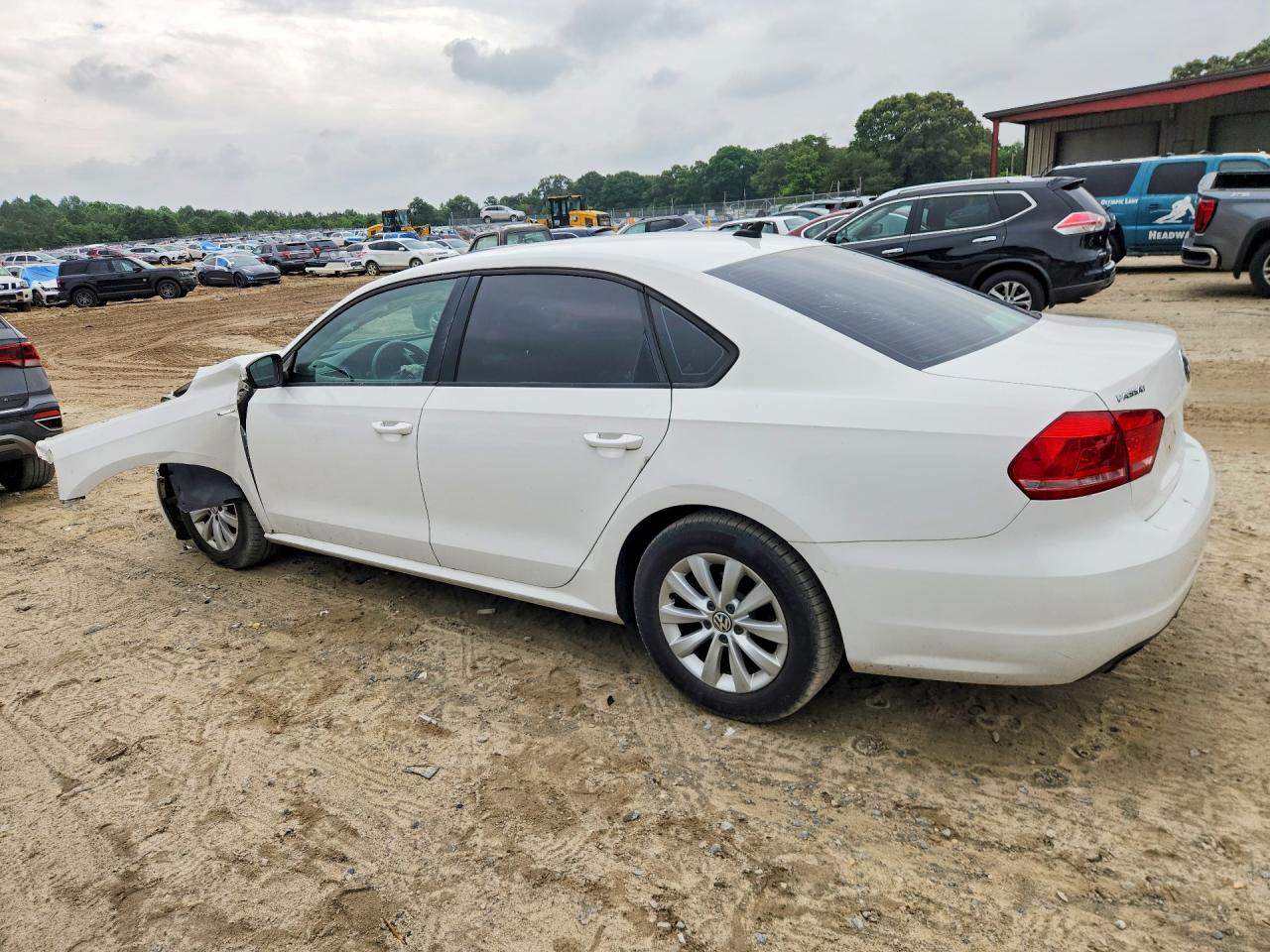 Volkswagen Passat S