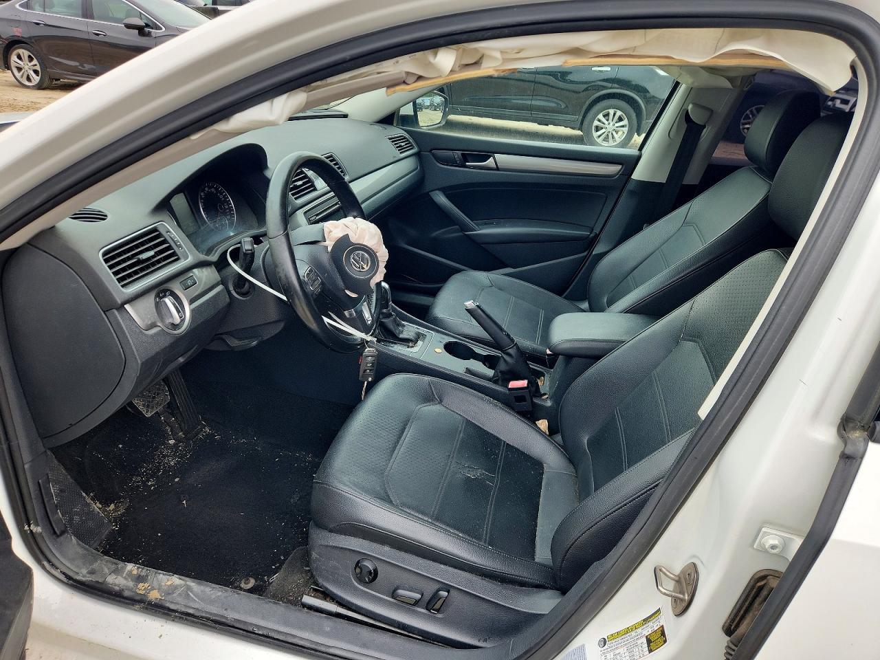 Volkswagen Passat S