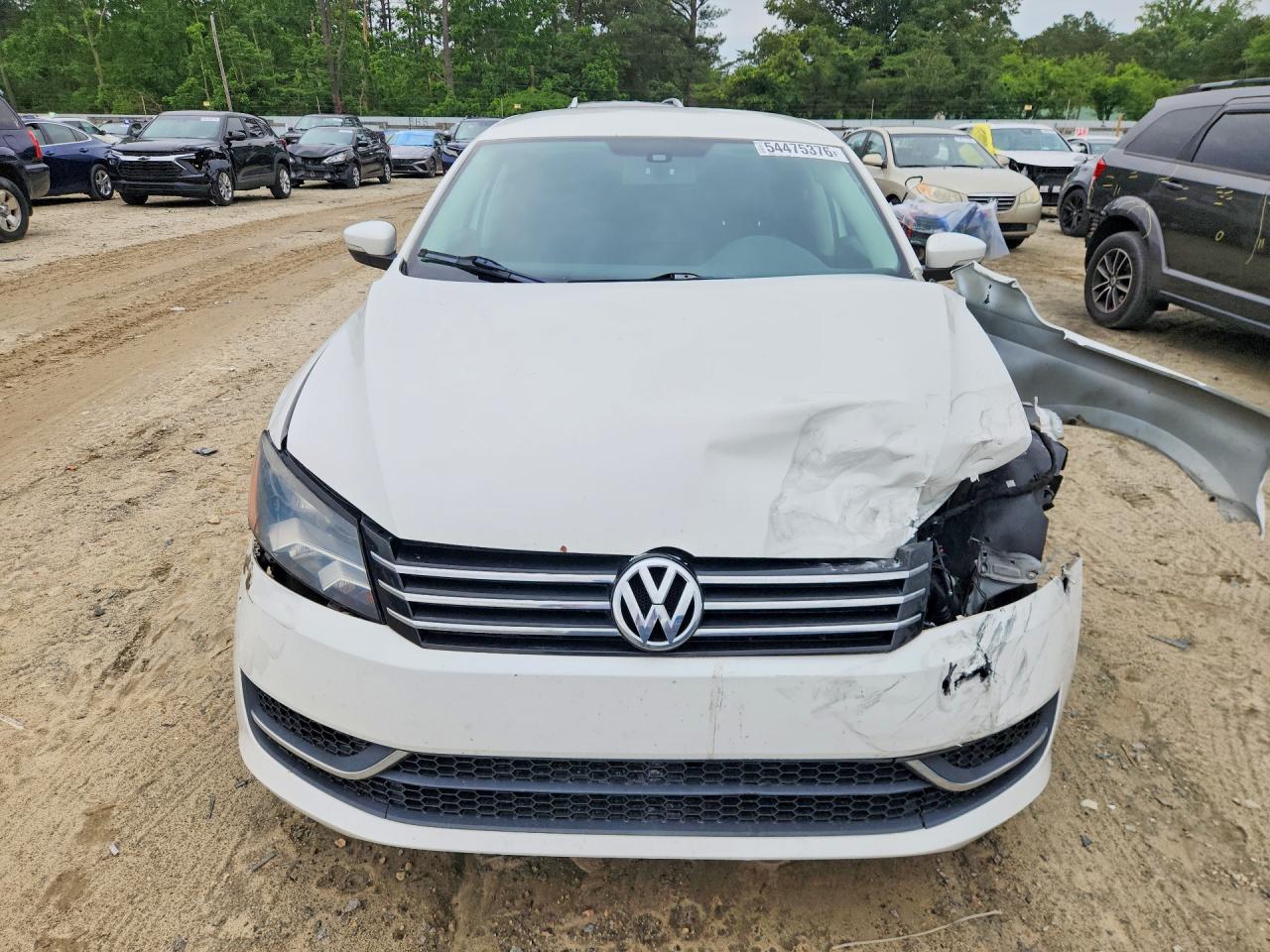 Volkswagen Passat S