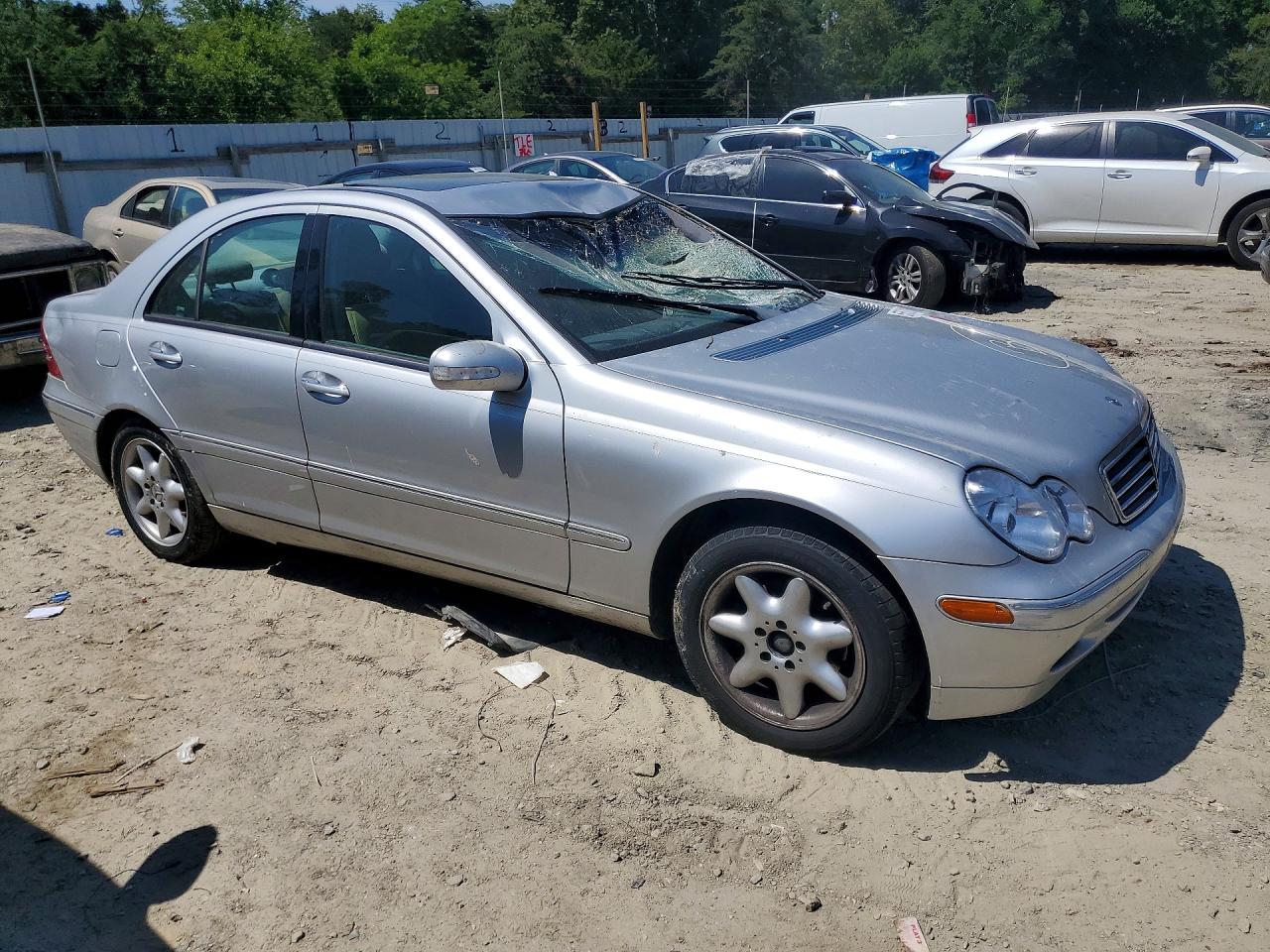 Mercedes-Benz C-Class 240