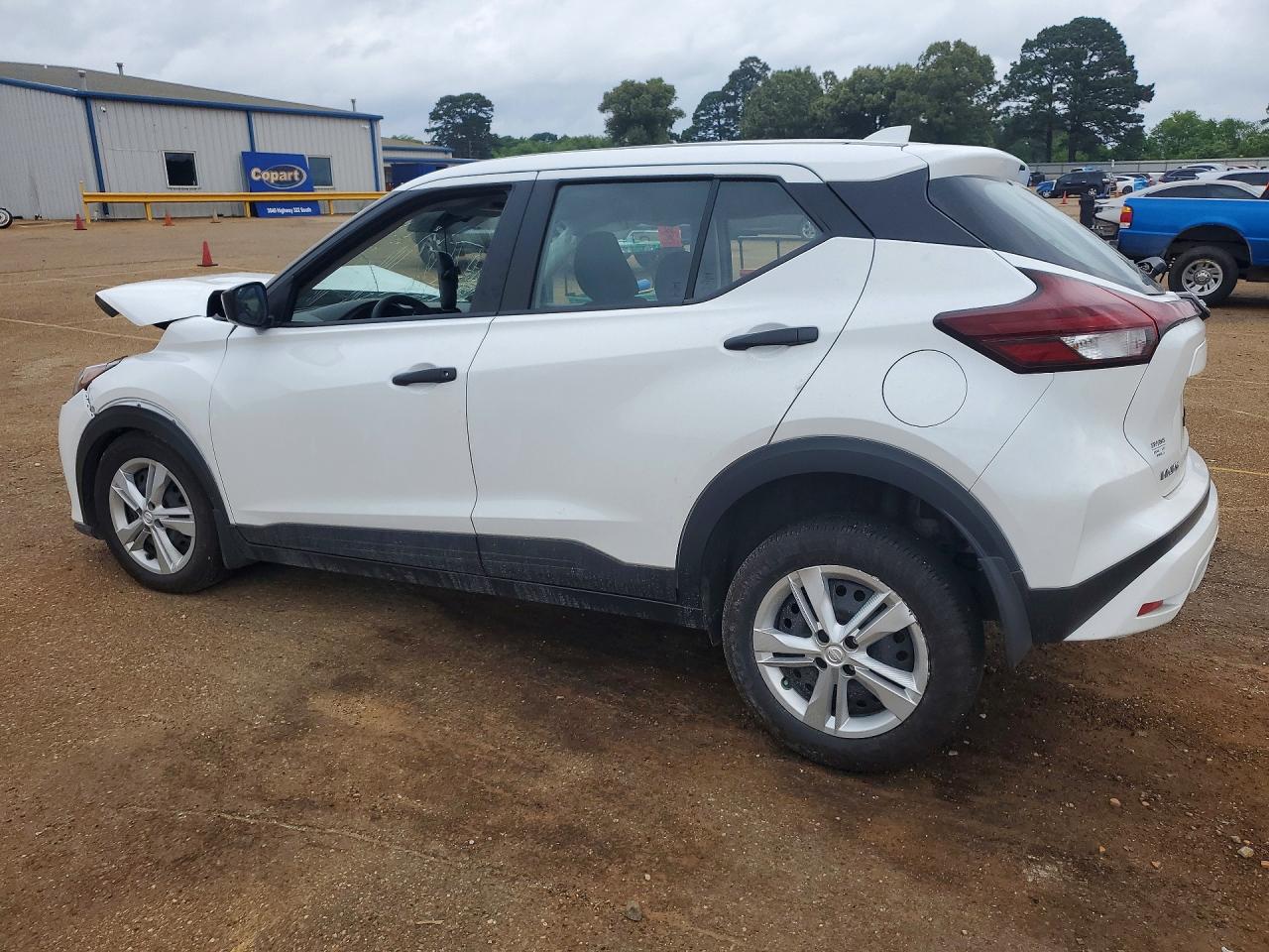 Nissan Kicks Play S