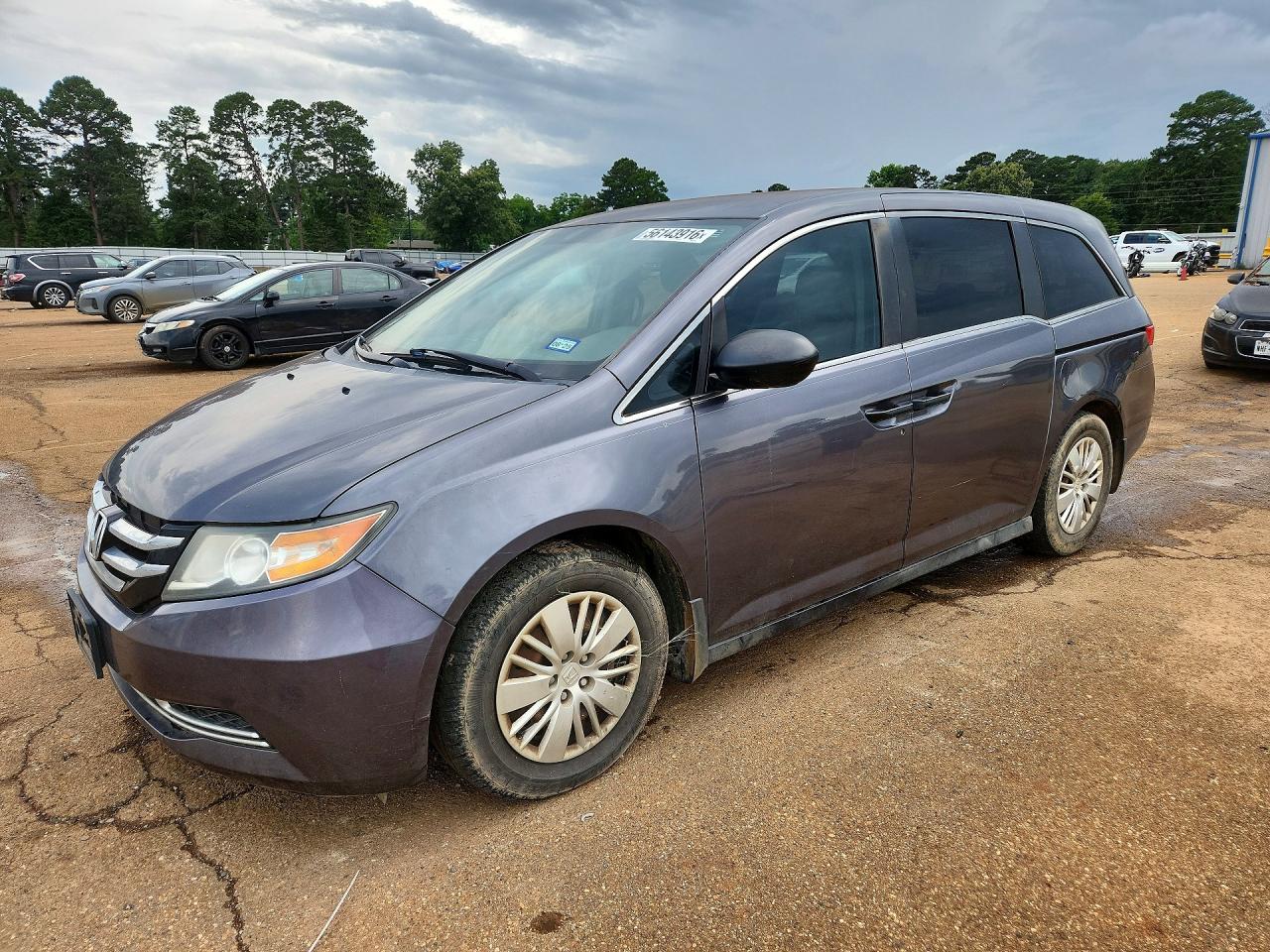 Salvage Honda Odyssey Image